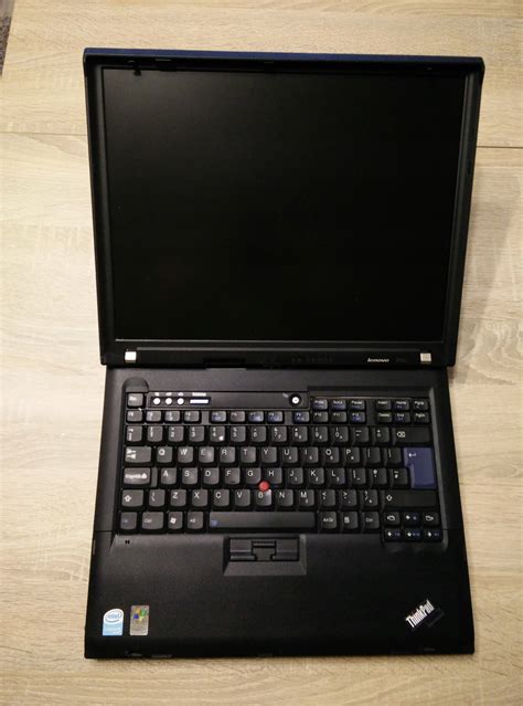 Specs Lenovo ThinkPad R60e Intel® Core™2 Duo T7200 38.1 .